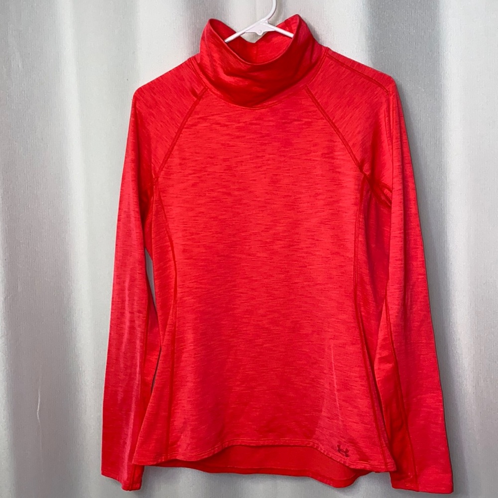 Under Armour Women’s Long Sleeve Cold Gear Shirt Hot Pink